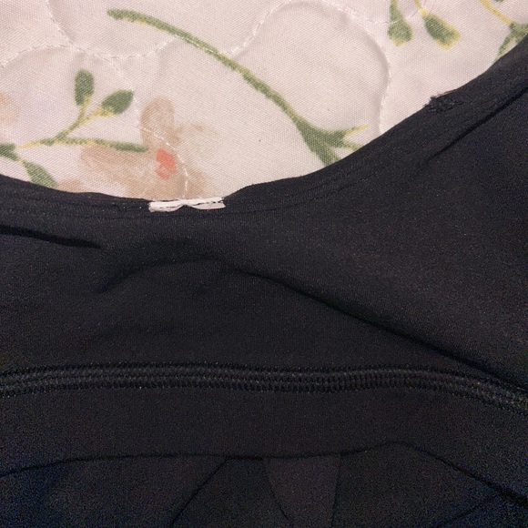 Lululemon - align tank, new condition, athletic wear - Picture 4 of 4